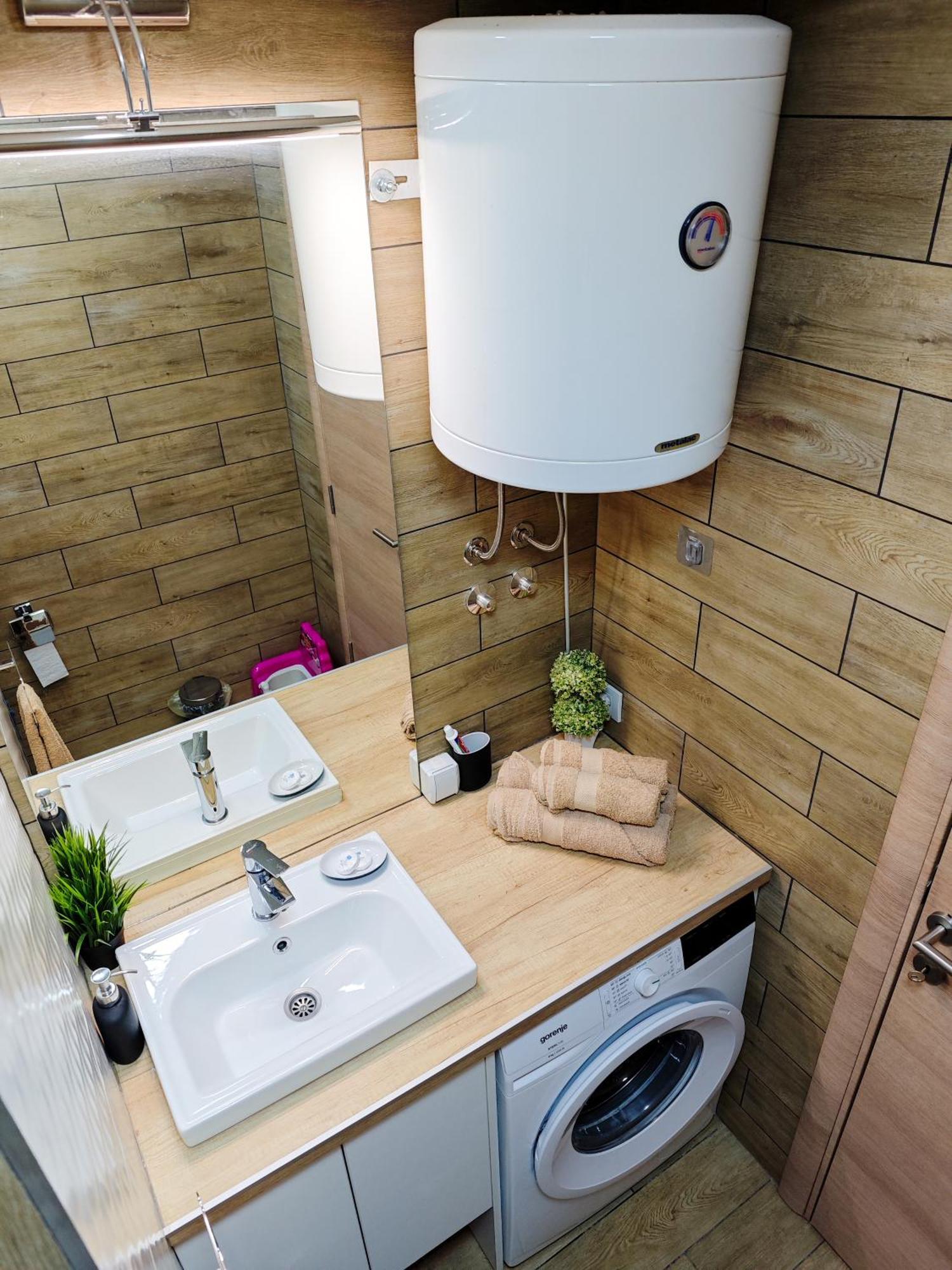 Apartman Julija Donji Milanovac Zewnętrze zdjęcie